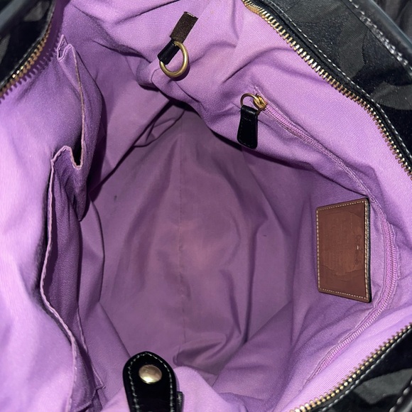 Coach Black Shoulder Bag with Textured Design - Picture 9 of 13